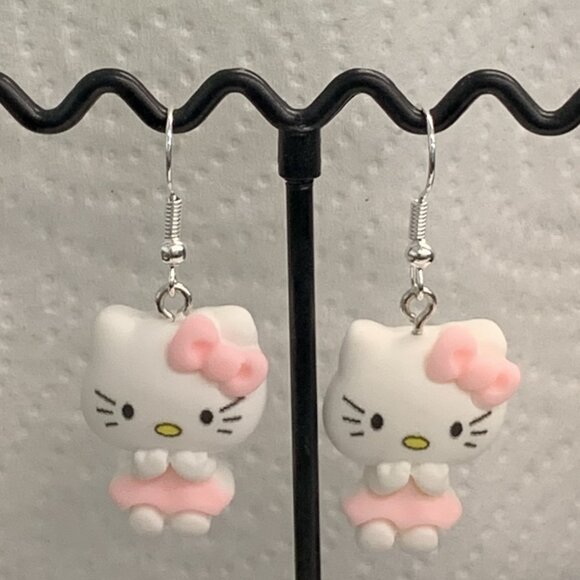 Hello Kitty Earring, Sanrio Earring, Hello Kitty Jewelry, Gift Idea, Kitty, Cat - Picture 7 of 7